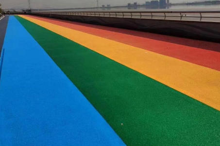 不同道路場(chǎng)景如何選十堰恐龍化工道路標(biāo)線涂料？